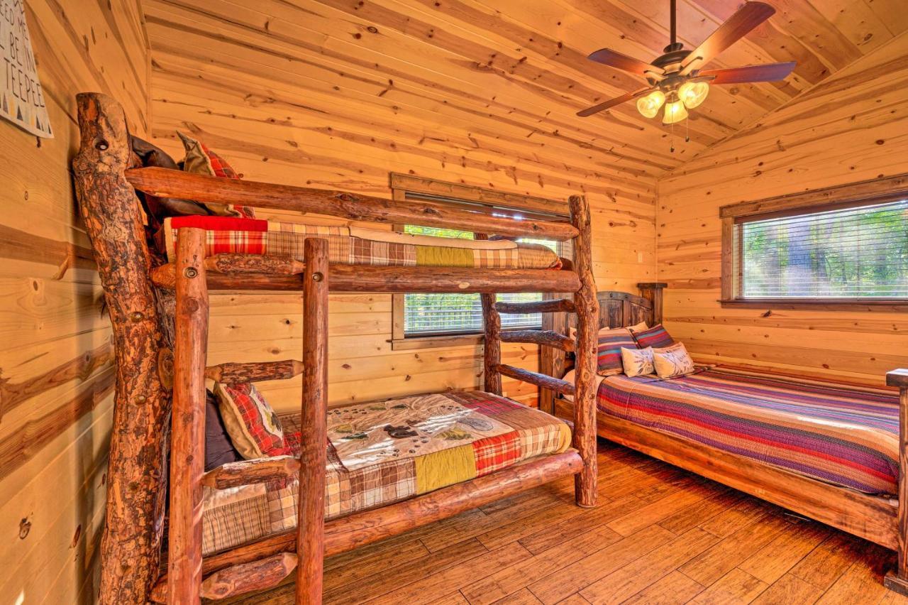 Creekside Broken Bow Cabin With Hot Tub And Fire Pit! Stephens Gap Eksteriør bilde